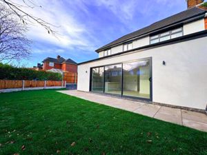 Photo 18- click for photo gallery